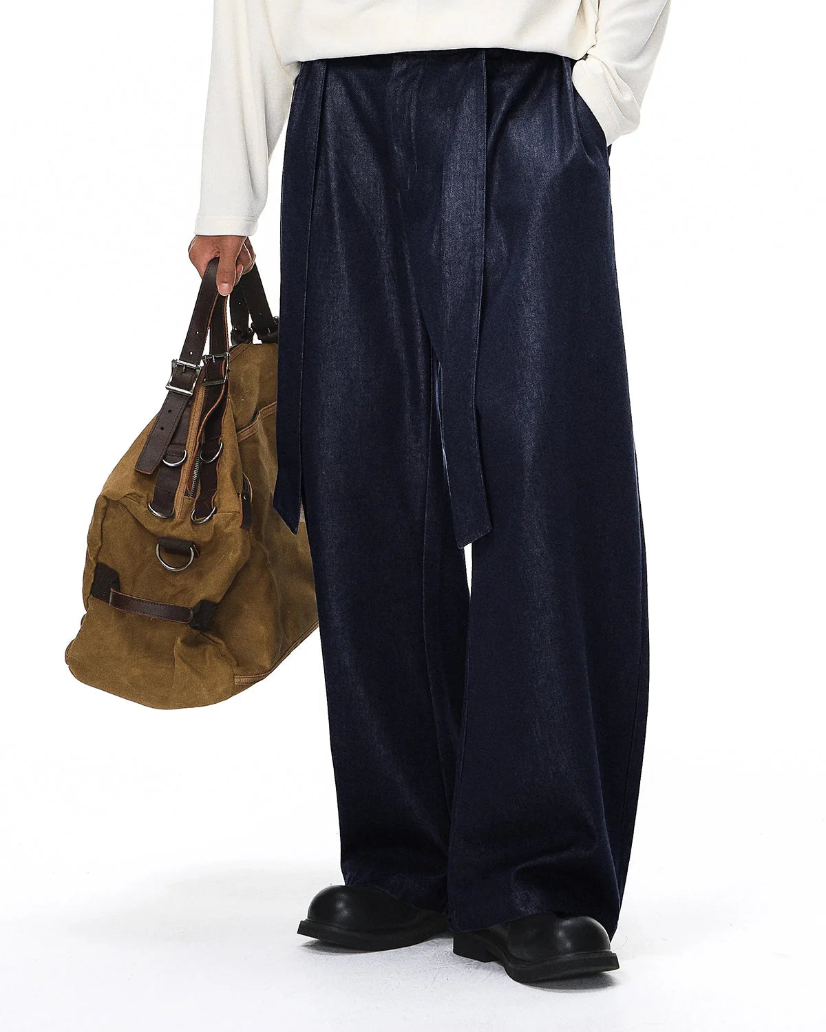 Raw Silky Denim Jeans with Belt | LCDEGO Streetwear