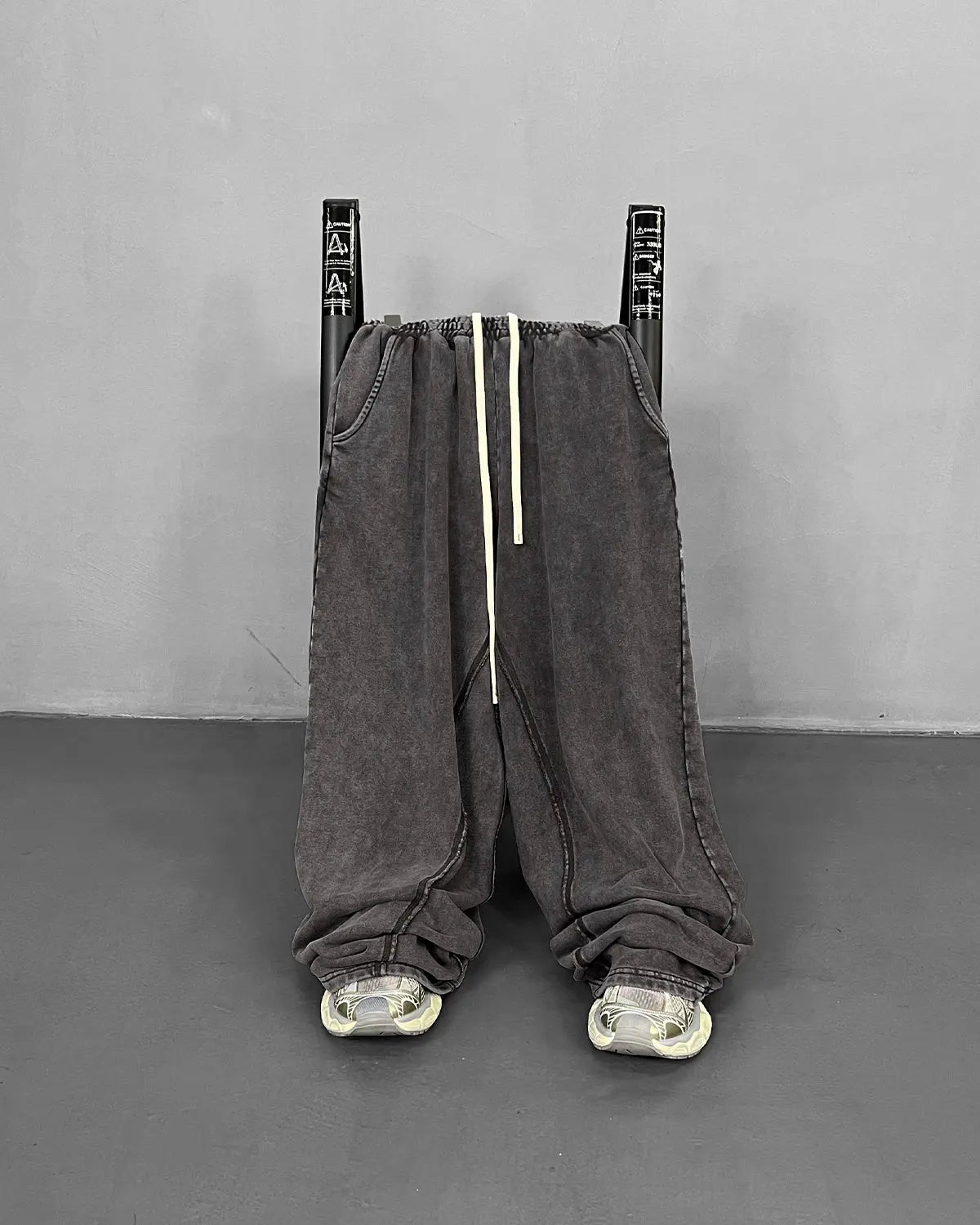 Straight Leg Acid Wash Sweatpant | LCDEGO Streetwear
