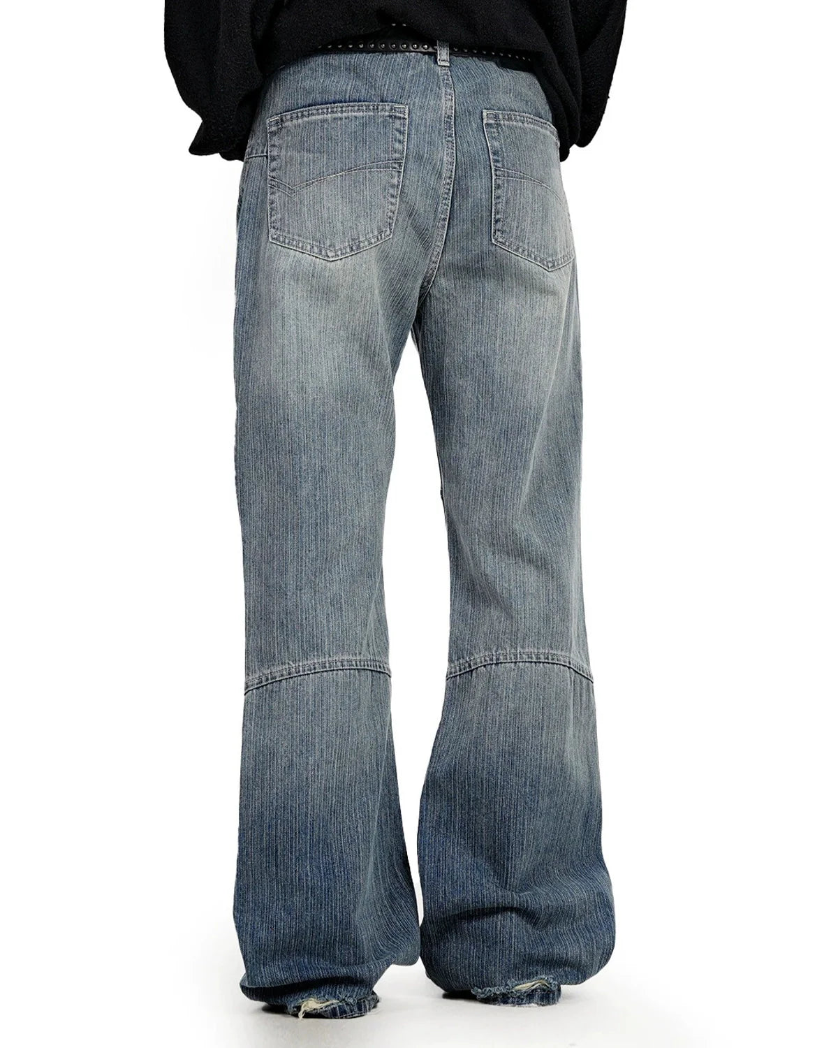 washed denim jeans with knee panel design