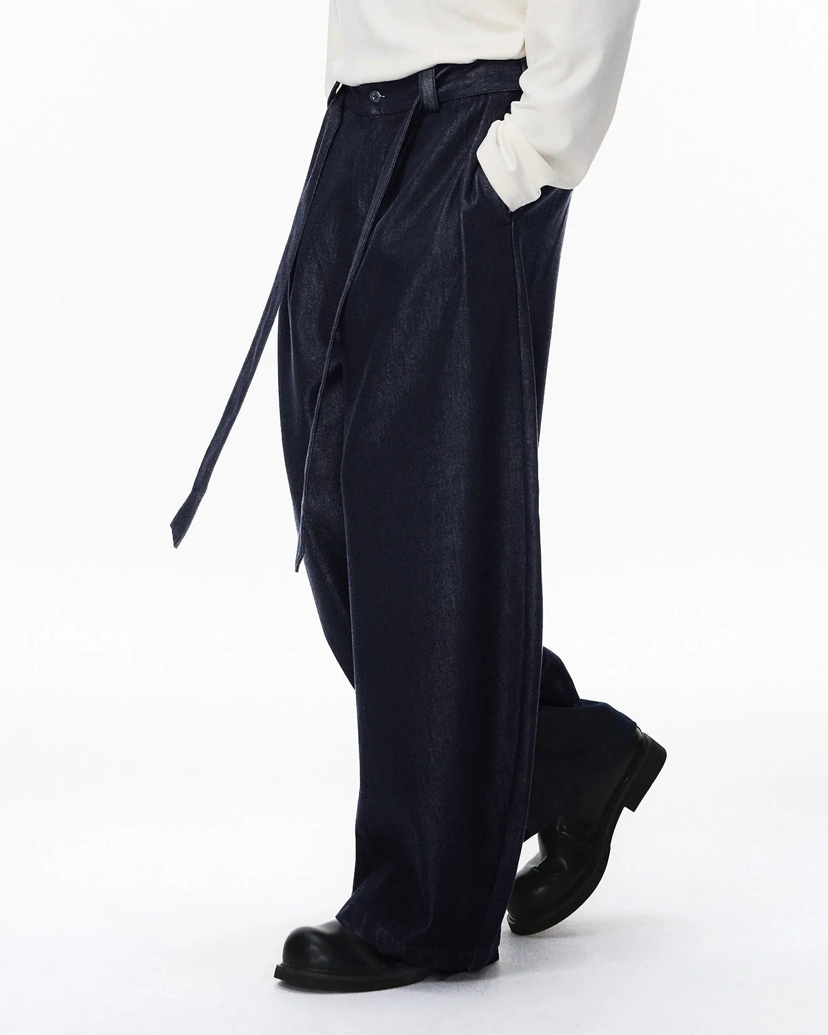 Raw Silky Denim Jeans with Belt | LCDEGO Streetwear