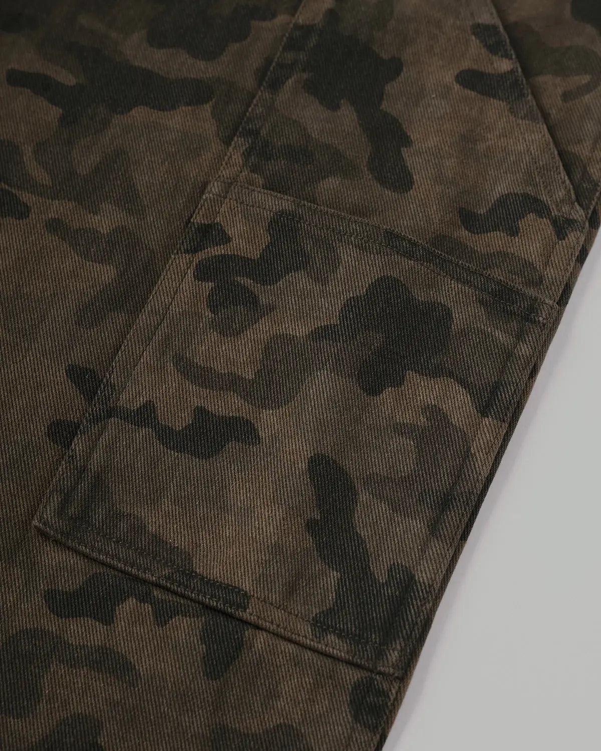 Camo Ripped Cargo Pants | LCDEGO Streetwear