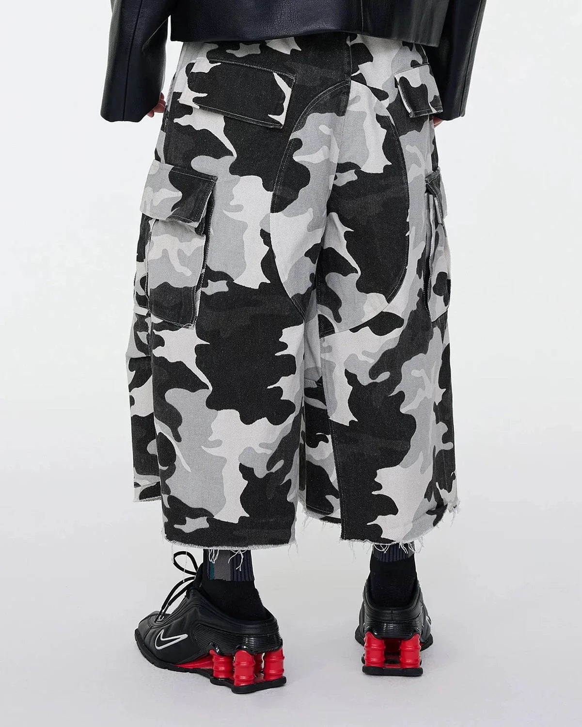 Glitter Camo Cargo Longline Shorts | LCDEGO Streetwear