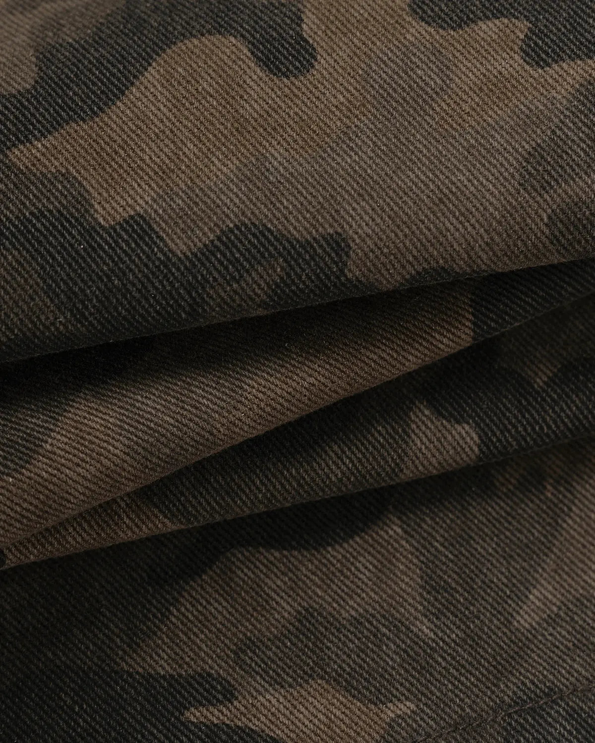 Camo Ripped Cargo Pants | LCDEGO Streetwear