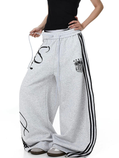 Script Stripe Baggy Sweatpants| LCDEGO Streetwear
