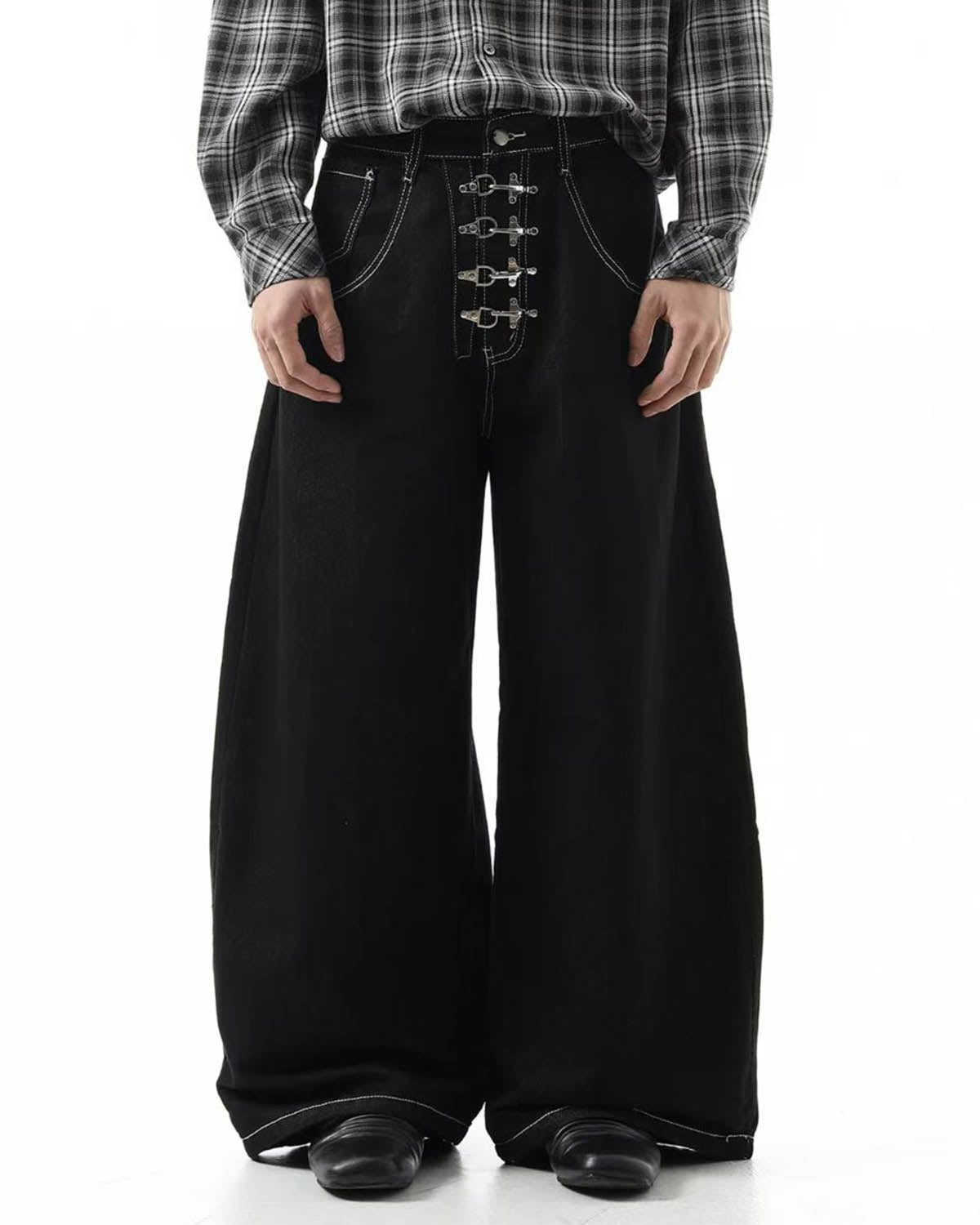Raw Metal Clasp Baggy Jeans | LCDEGO Streetwear