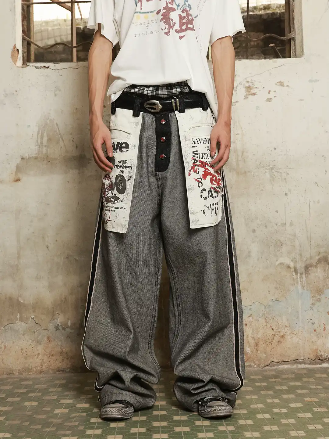 Distressed Reverse Design Baggy Jeans | LCDEGO Streetwear